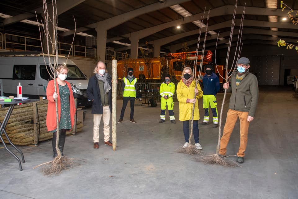 Gemeentelijke fruitboomactie overweldigend succes!