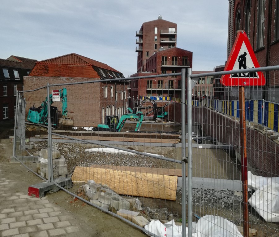 Kerktuin afgewerkt in april